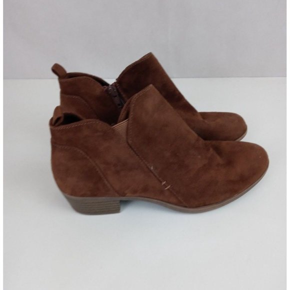 Arizona Jean Co. Gale Brown Fauz Suede Side Zip Ankle Boots Booties Size 7 - Picture 3 of 7